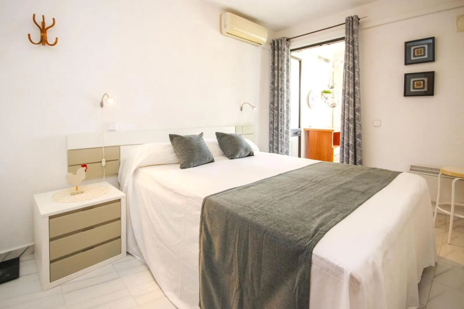 מנילבה Maison Acces Direct A La Mer וילה
